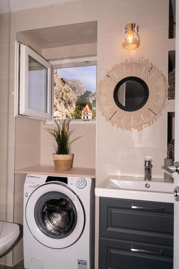 New Cozy Apartment - Center Of Old Town Omiš Eksteriør billede