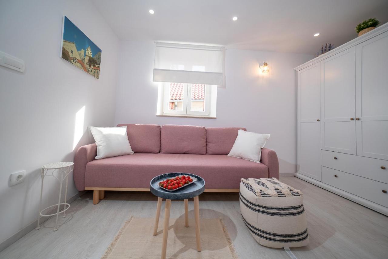 New Cozy Apartment - Center Of Old Town Omiš Eksteriør billede