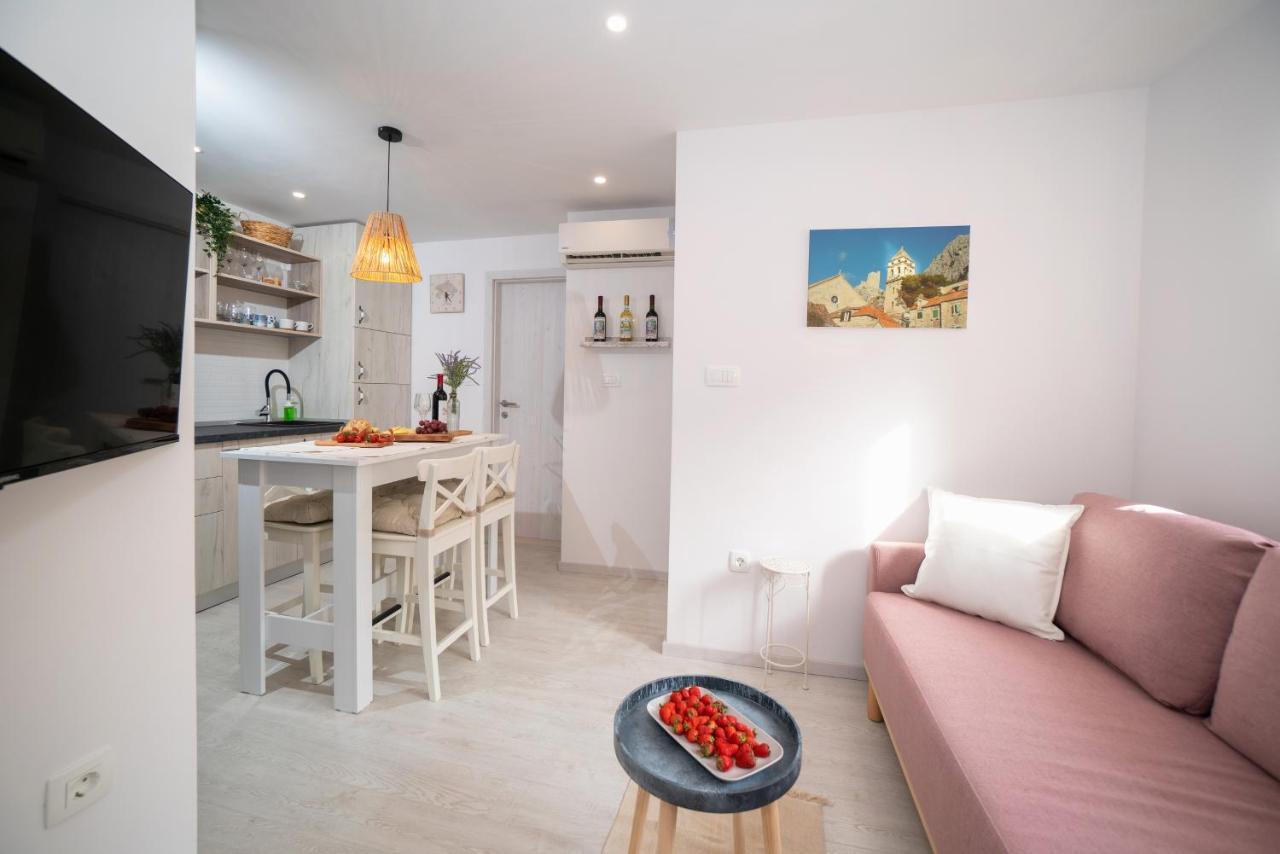 New Cozy Apartment - Center Of Old Town Omiš Eksteriør billede